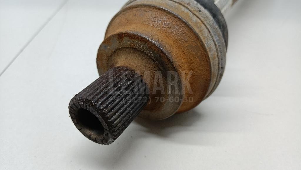 Полуось задняя левая