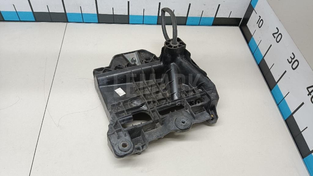 Крепление АКБ (корпус/подставка)