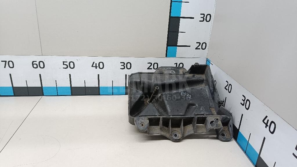 Крепление АКБ (корпус/подставка)