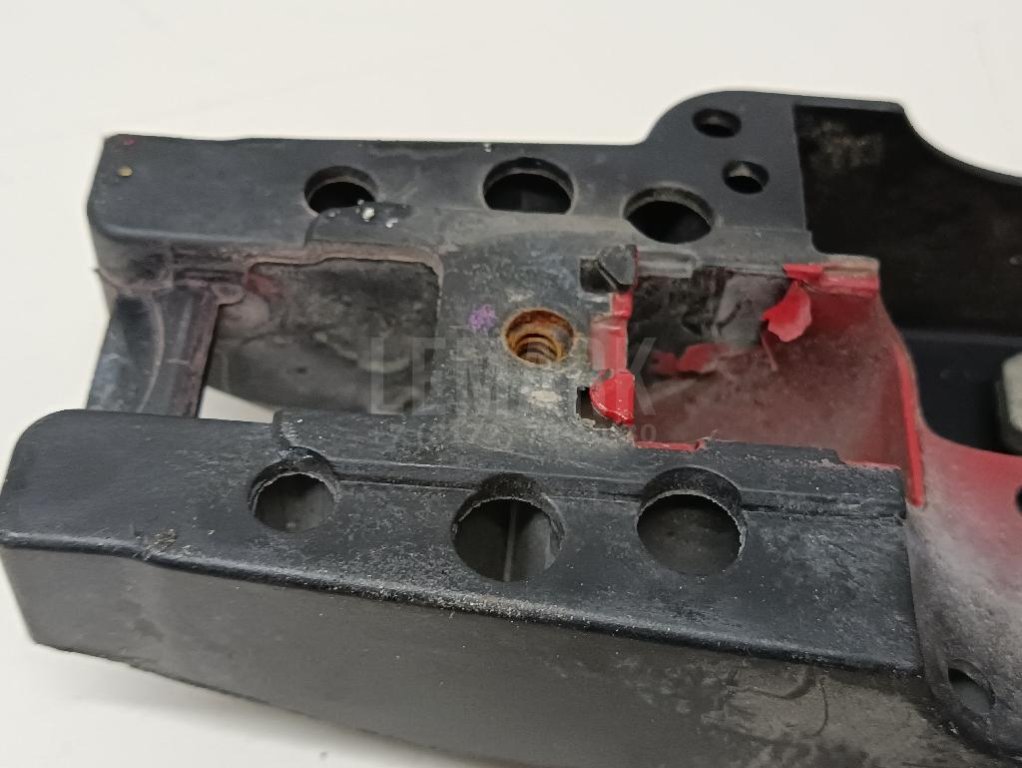 Кронштейн ручки для  Audi A3 [8V] 2013-2020