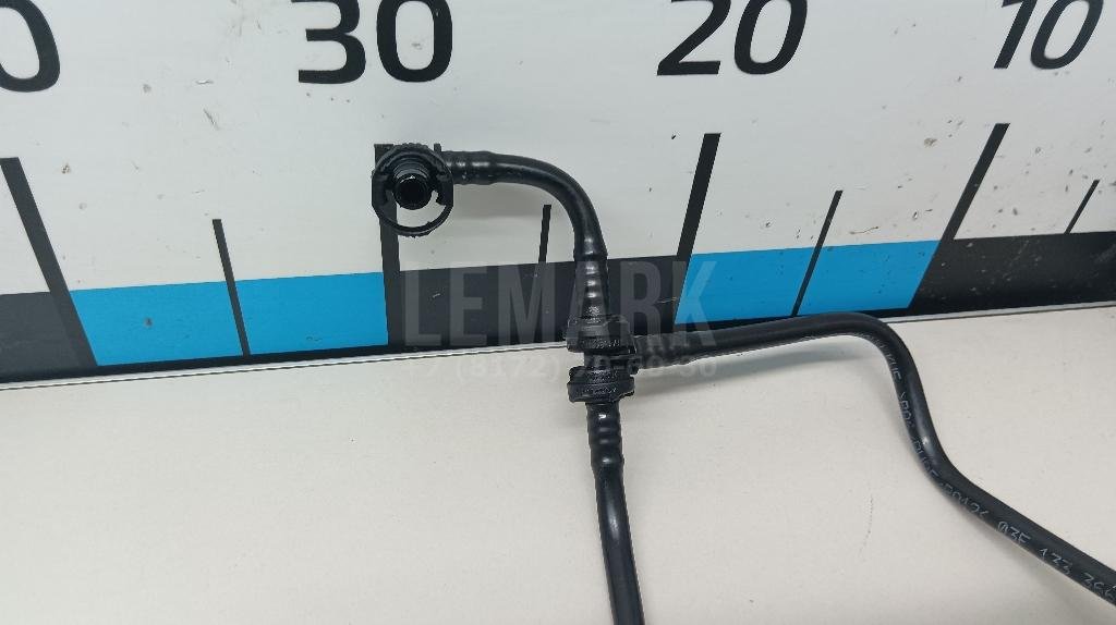 Трубка вакуумная для  Audi A4 [B6] 2000-2004