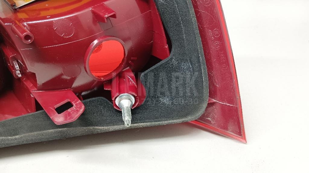 Фонарь задний правый для  Audi A3 [8P1] 2003-2013