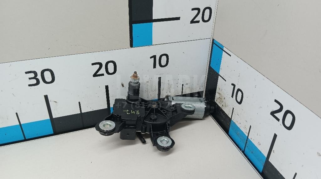 Моторчик стеклоочистителя задний