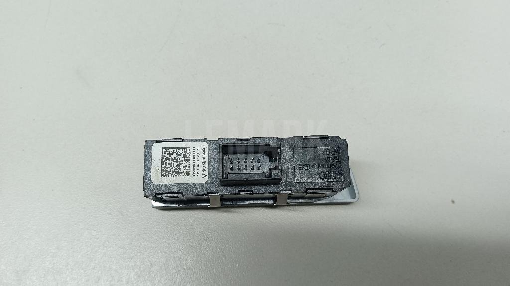 Кнопка обогрева сидений