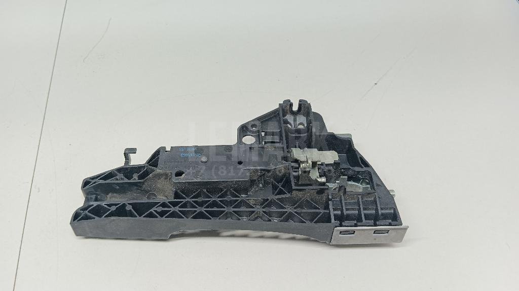 Кронштейн ручки