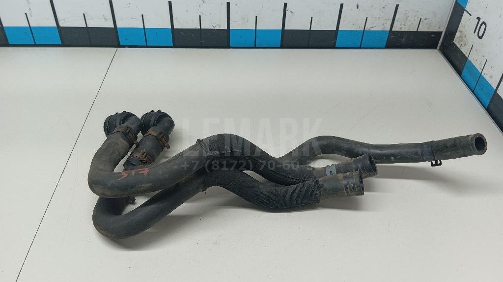 Патрубок отопителя