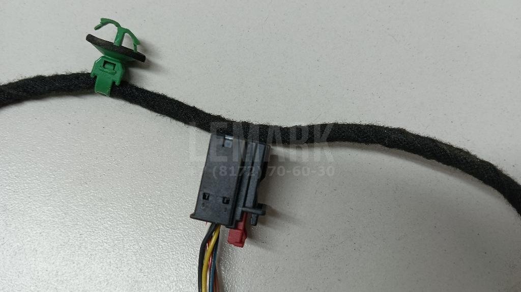 Зеркало левое электрическое