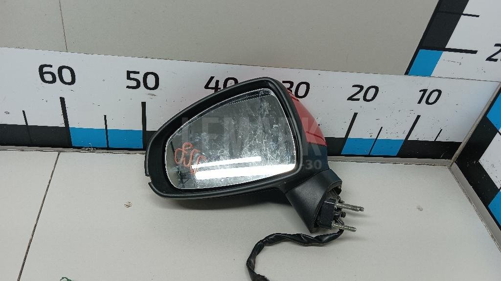 Зеркало левое электрическое
