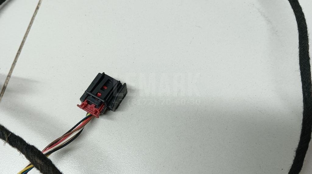 Зеркало левое электрическое