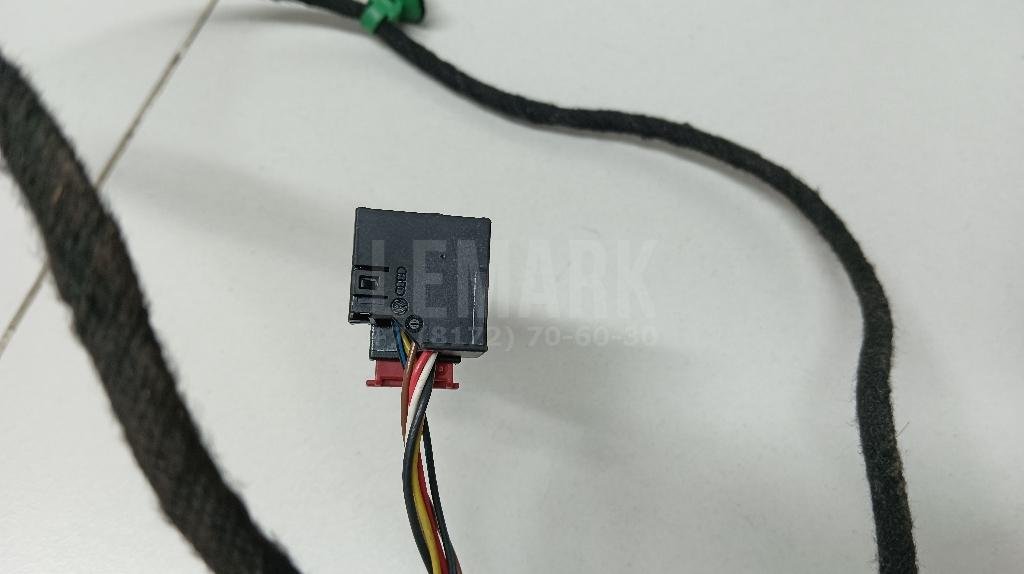 Зеркало левое электрическое