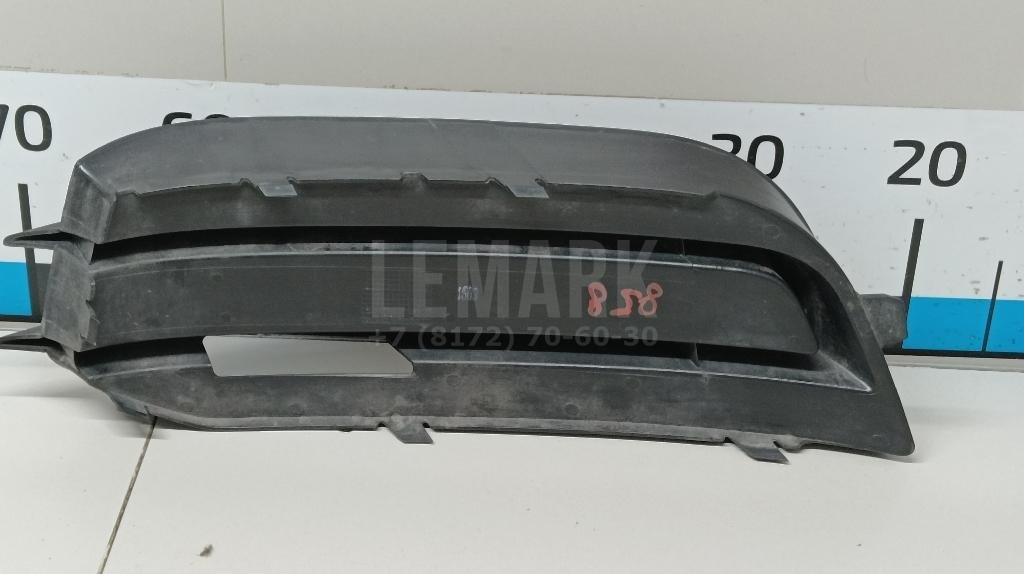 Решетка в бампер левая