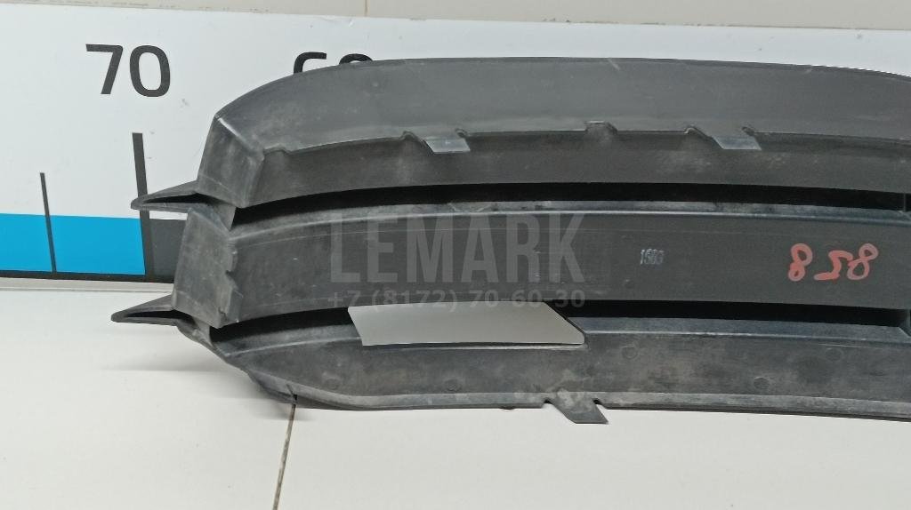 Решетка в бампер левая