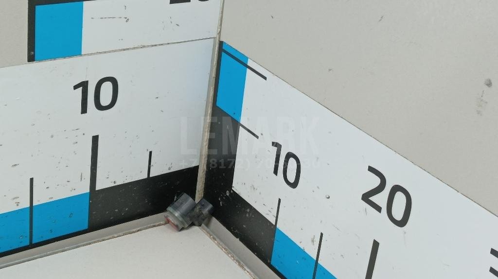 Датчик парковки для  Audi A3 [8PA] Sportback 2004-2013