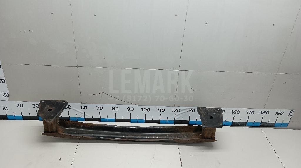 Усилитель заднего бампера