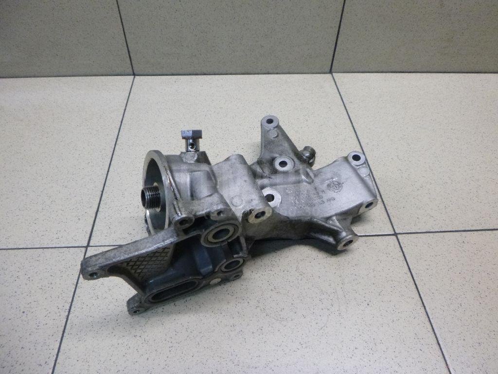 Кронштейн масляного фильтра