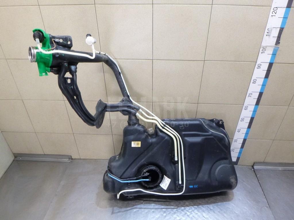 Бак топливный