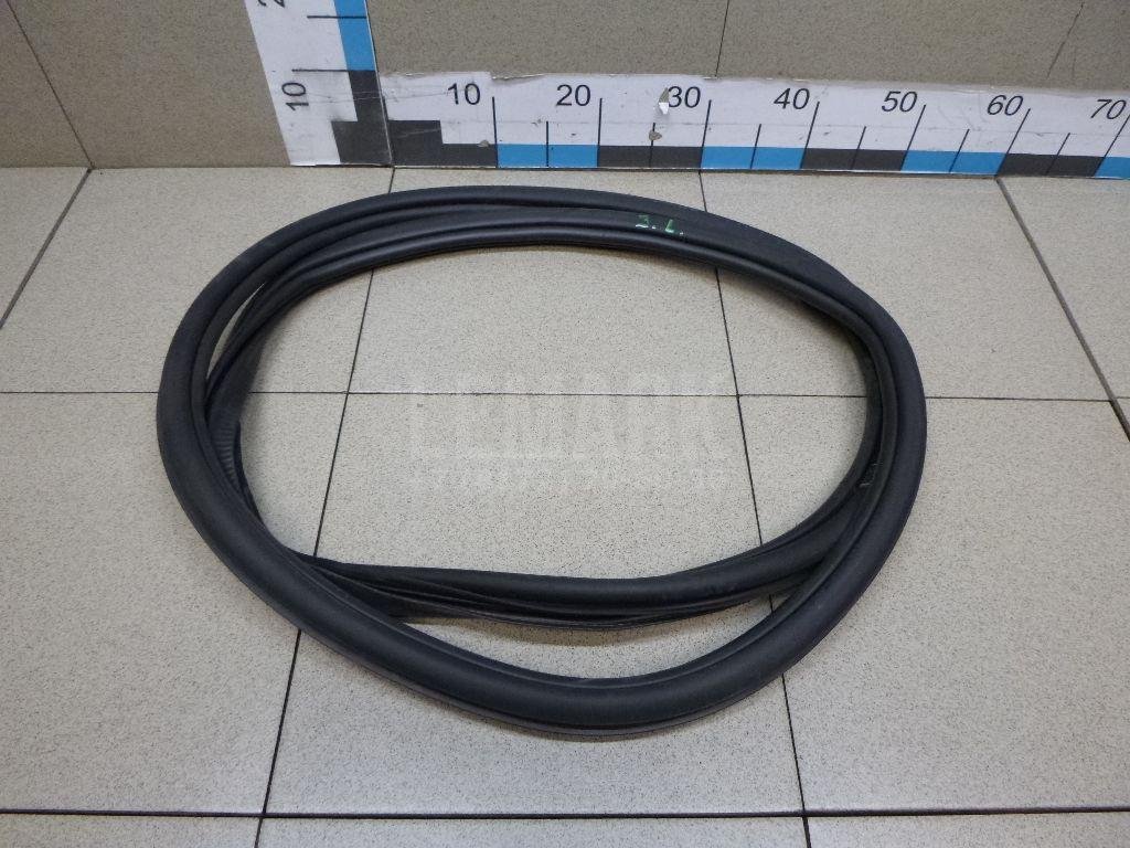 Уплотнитель двери для  Alfa Romeo Giulietta 2010-2020