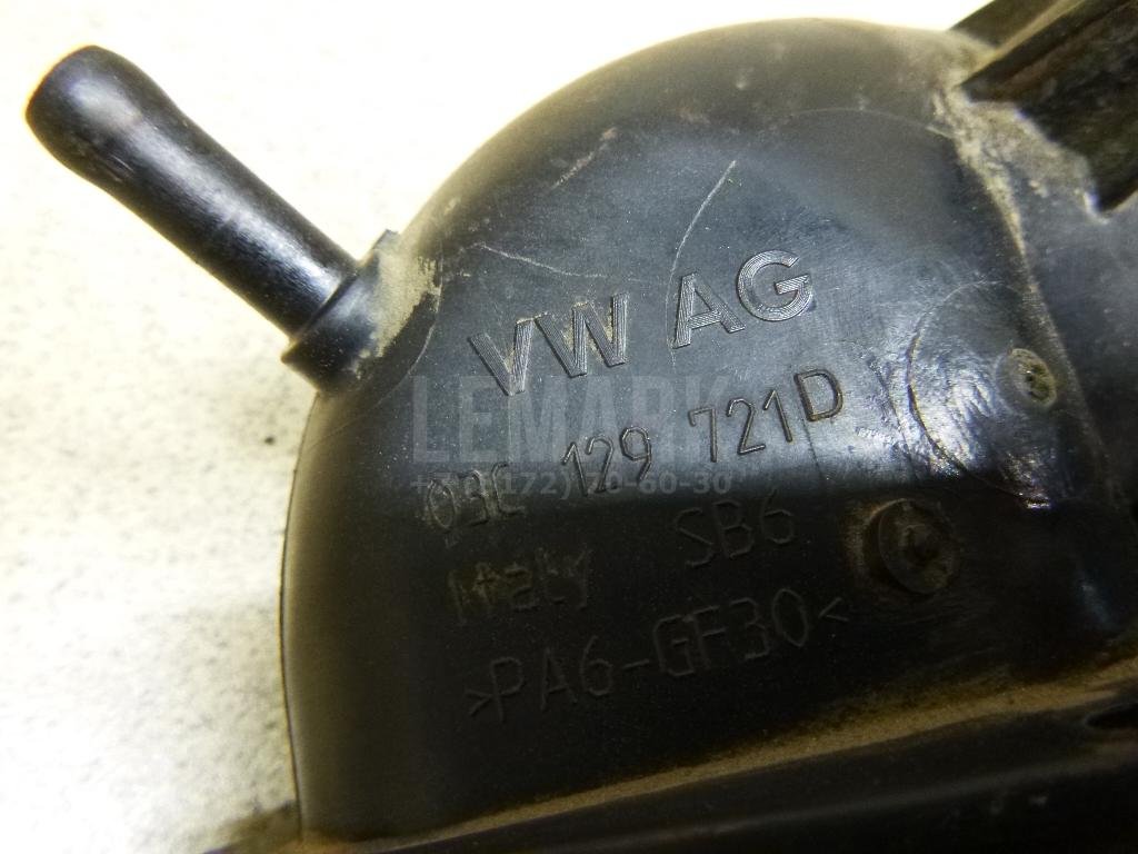 Патрубок воздушного фильтра