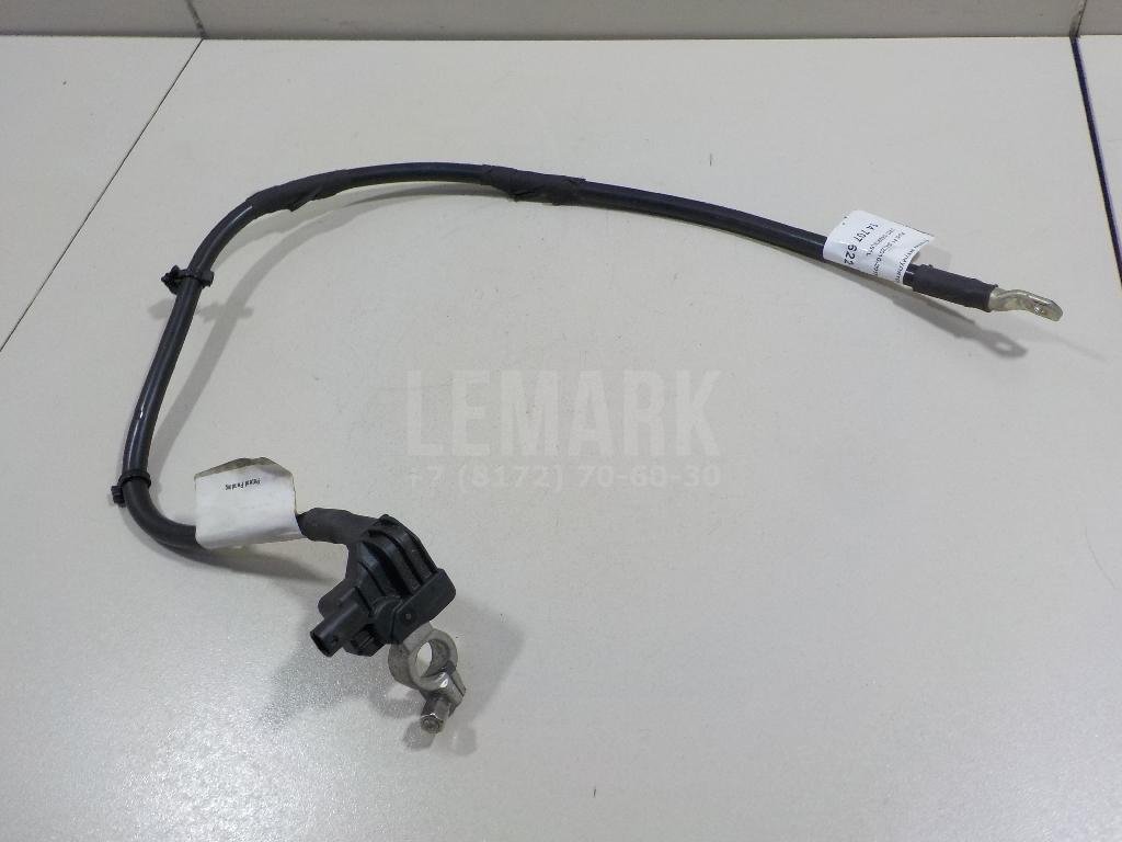 Клемма аккумулятора минус