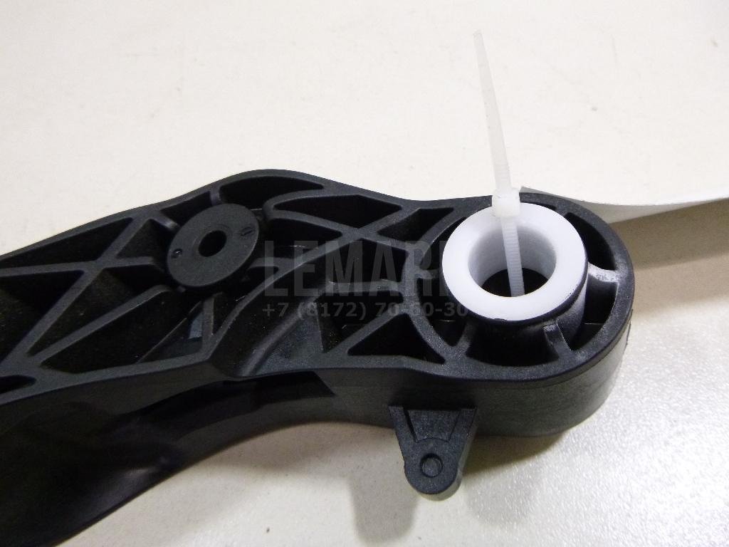 Педаль сцепления