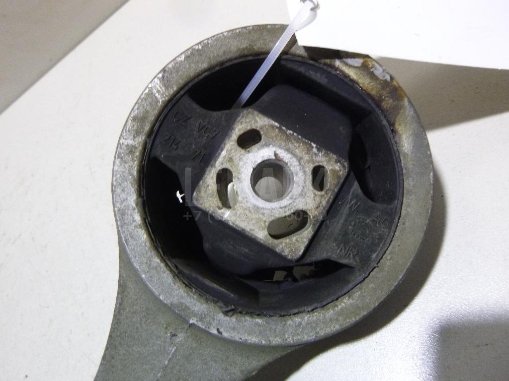 Опора двигателя задняя