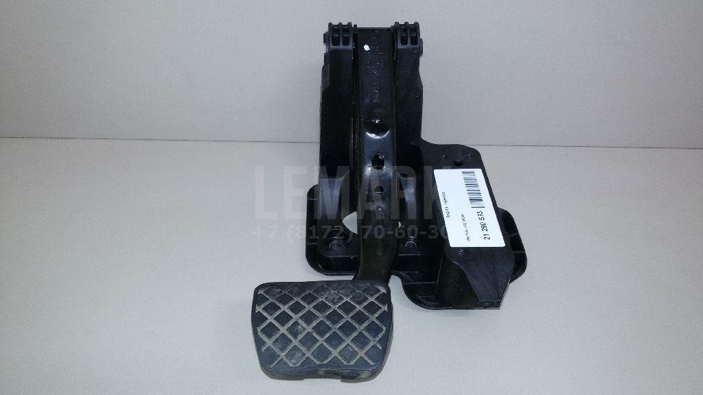 Педаль тормоза