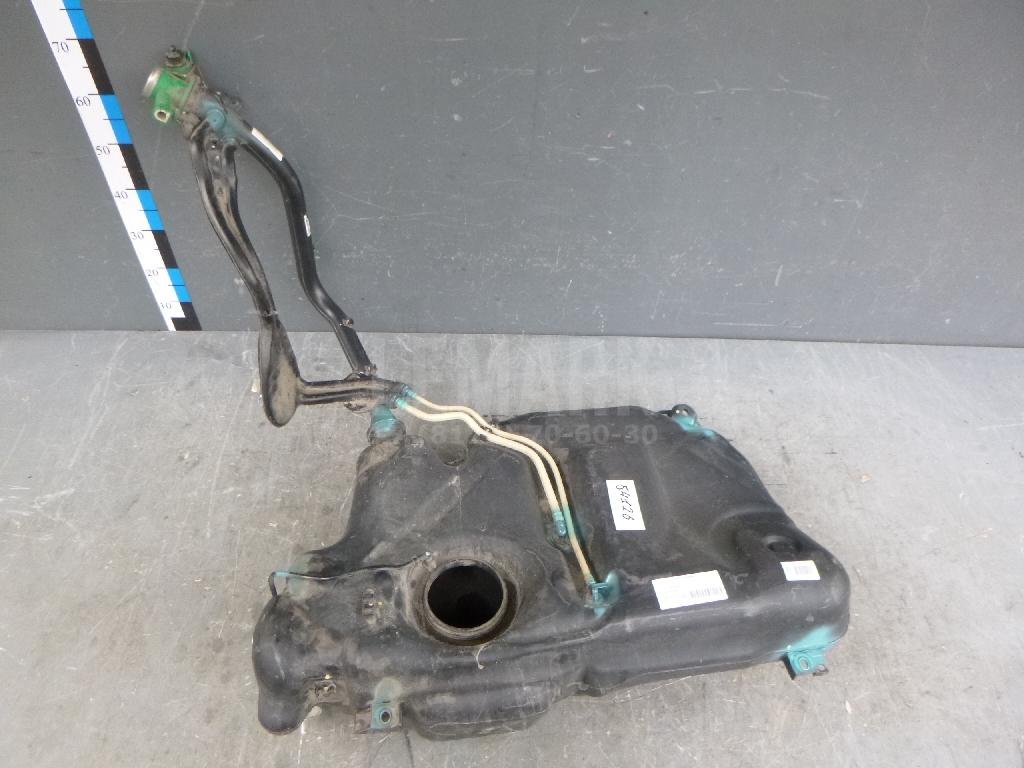 Бак топливный