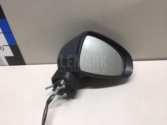 Зеркало правое электрическое