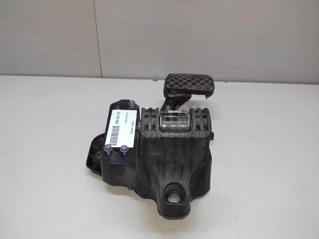 Педаль тормоза