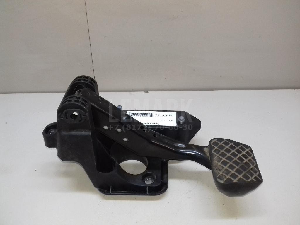 Педаль тормоза