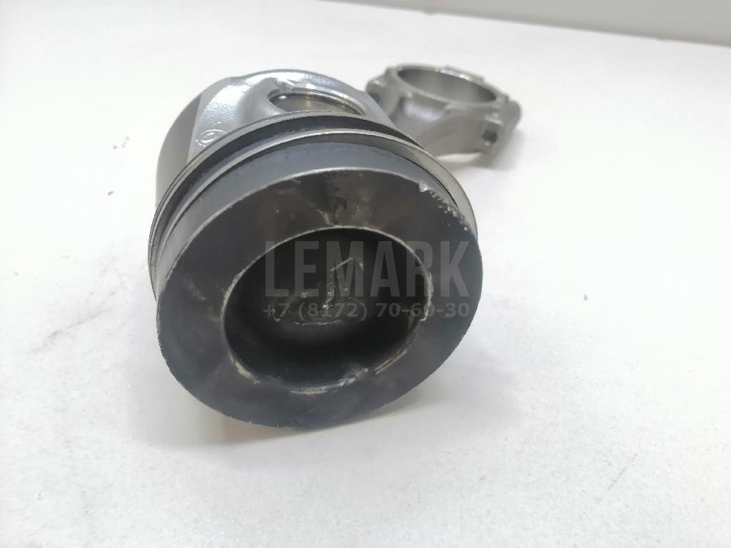 Поршень с шатуном