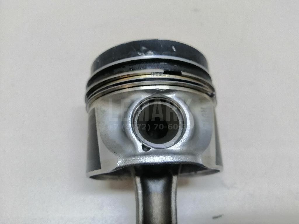 Поршень с шатуном для  Audi 100/200 [44] 1983-1991