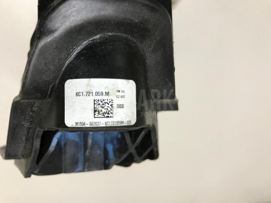 Педаль сцепления