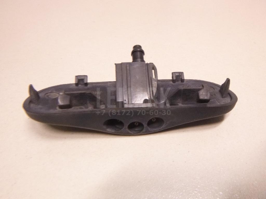 Форсунка омывателя лобового стекла