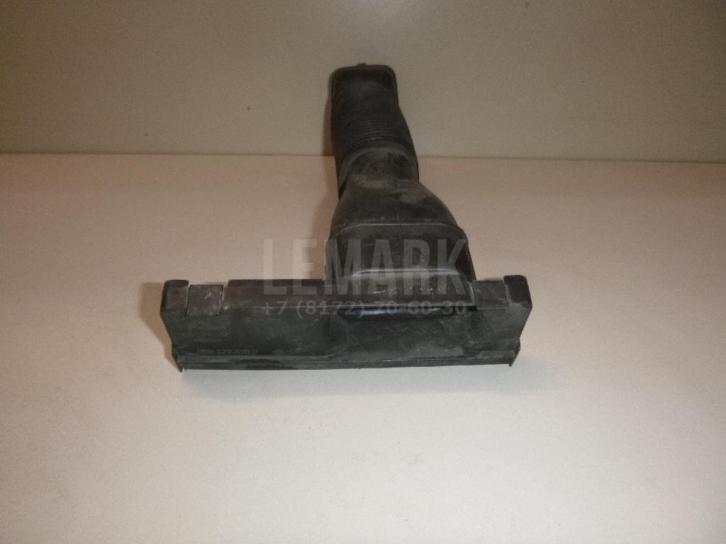 Патрубок воздушного фильтра