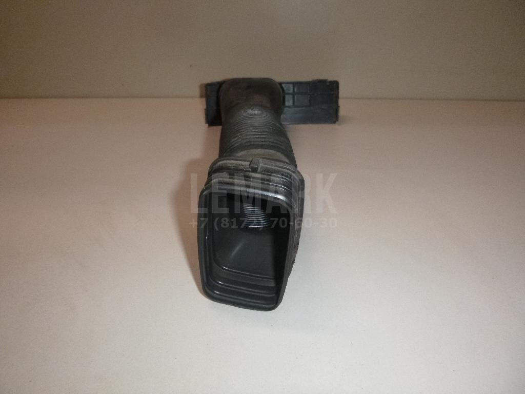 Патрубок воздушного фильтра