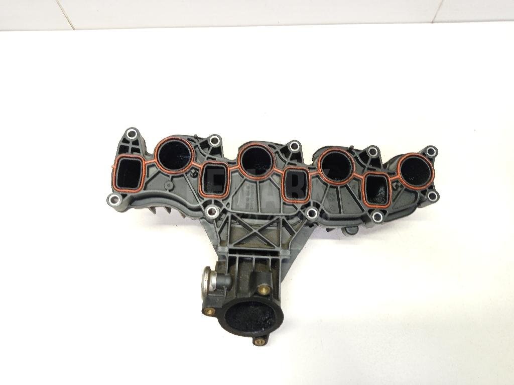 Коллектор впускной