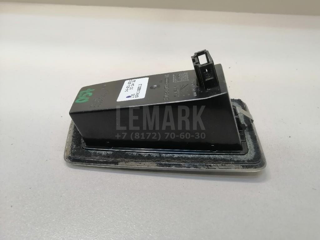 Фонарь задний внутренний левый