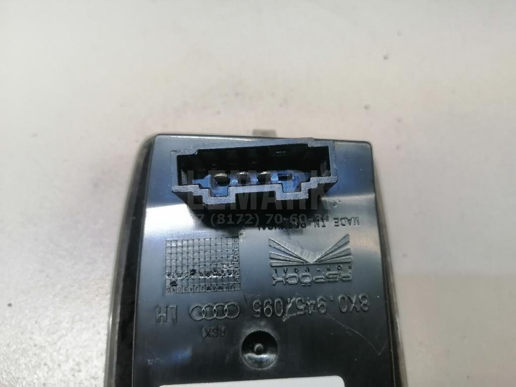 Фонарь задний внутренний левый