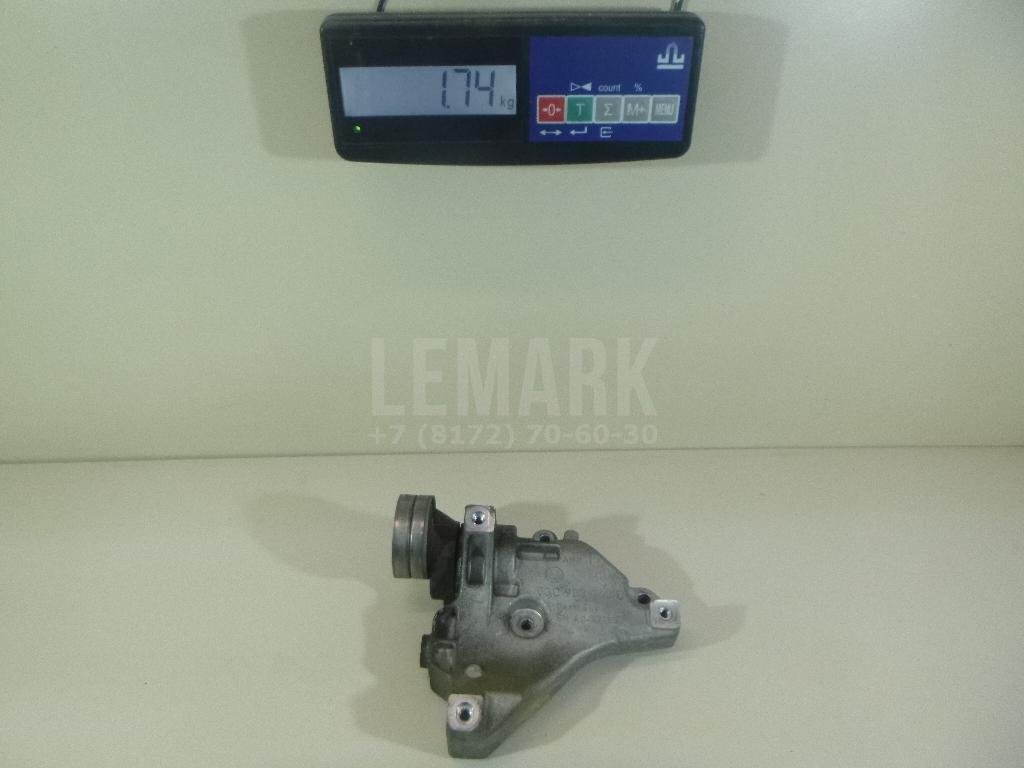 Кронштейн генератора