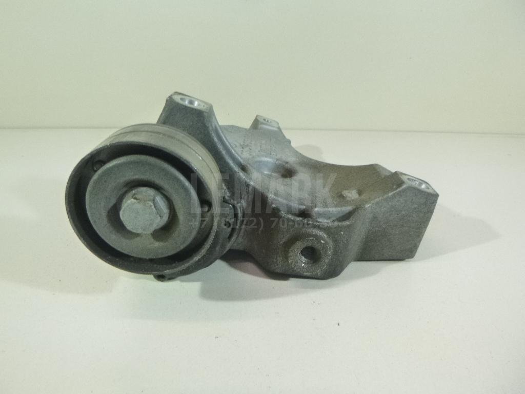 Кронштейн генератора