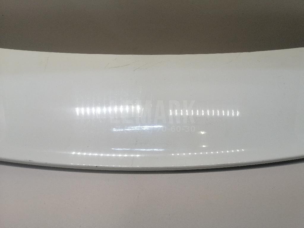 Спойлер (дефлектор) багажника