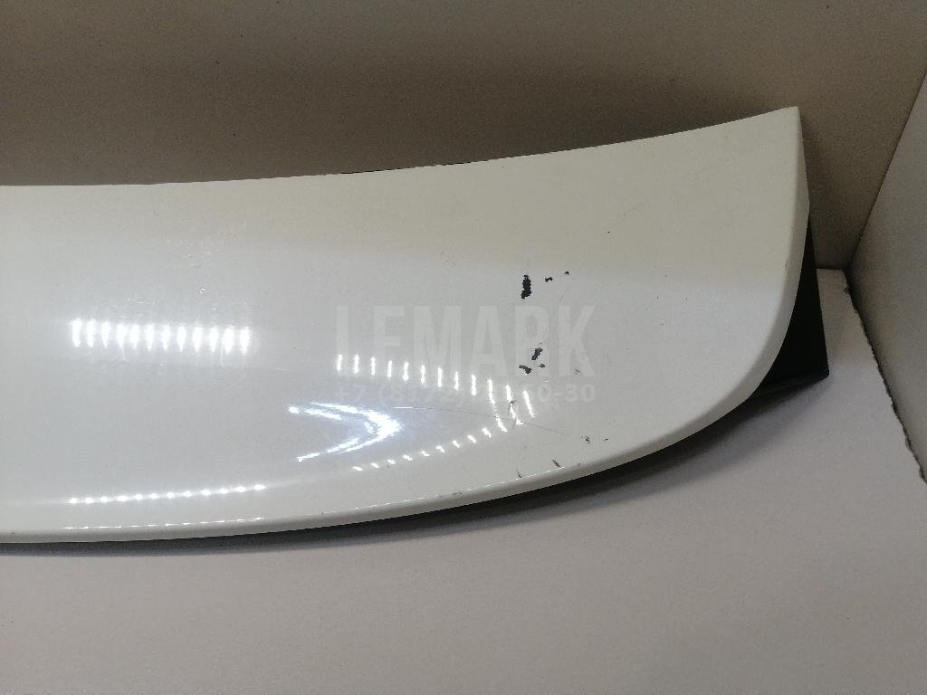 Спойлер (дефлектор) багажника