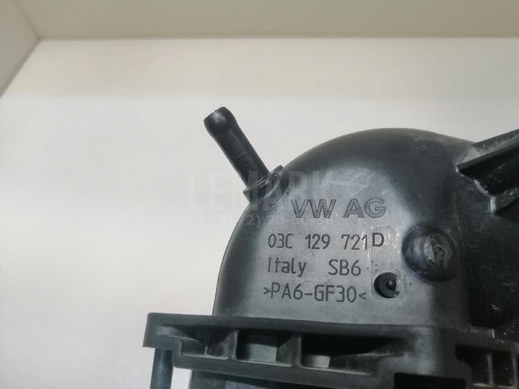 Патрубок воздушного фильтра