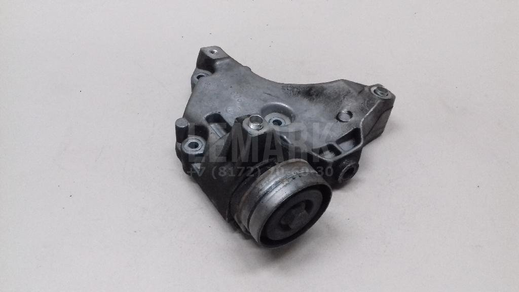 Кронштейн генератора