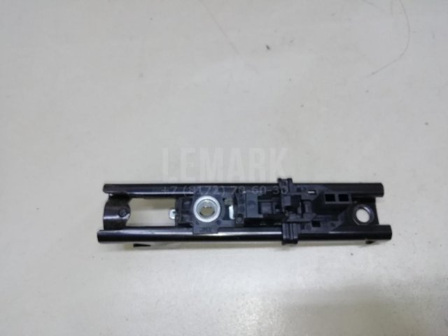 Механизм регулировки ремня безопасности