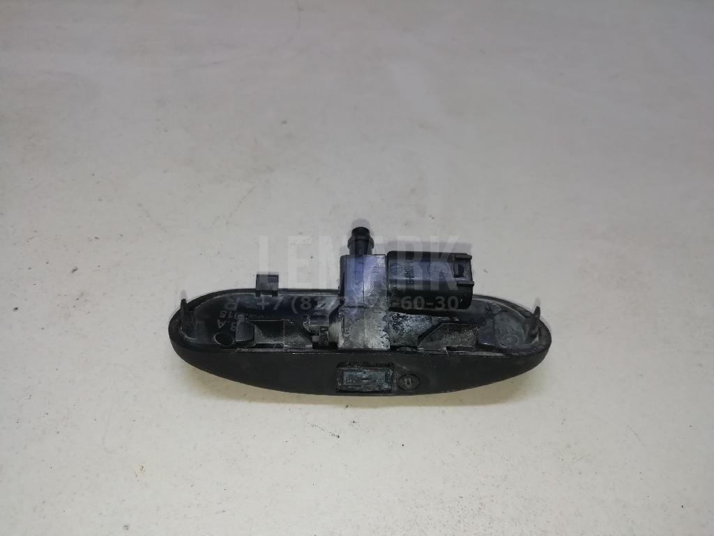 Форсунка омывателя лобового стекла