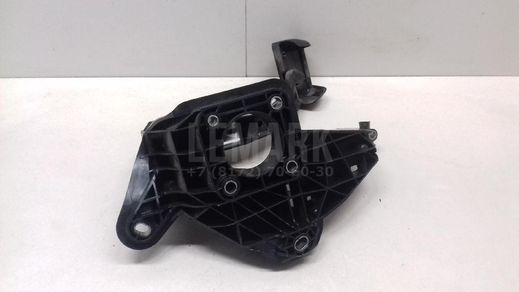 Педаль тормоза