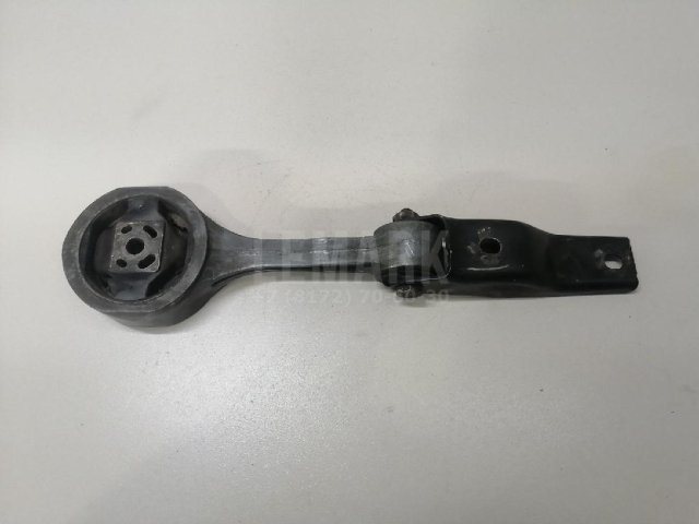 Опора двигателя задняя