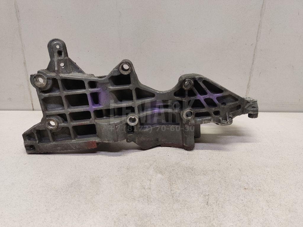 Кронштейн генератора для  Audi 80/90 [B4] 1991-1995